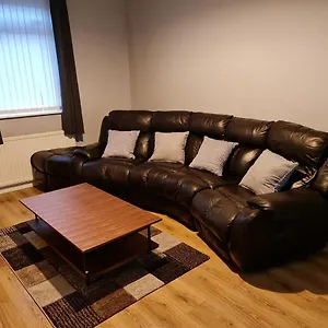 24 Dryden Road - Beautiful 2 Bed Longley (Sheffield)